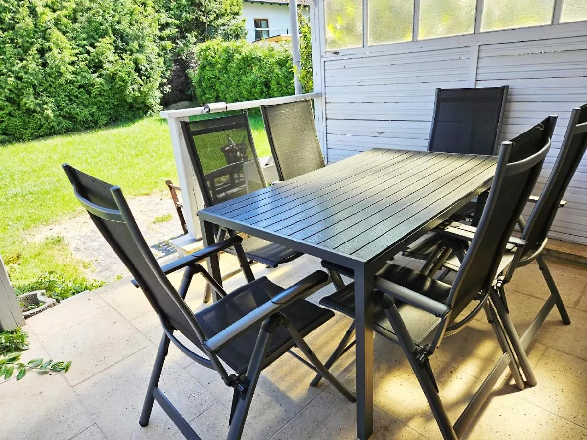 Bavaria Home: Terrasse, Kueche, Netflix Wolnzach 0*,  Deutschland